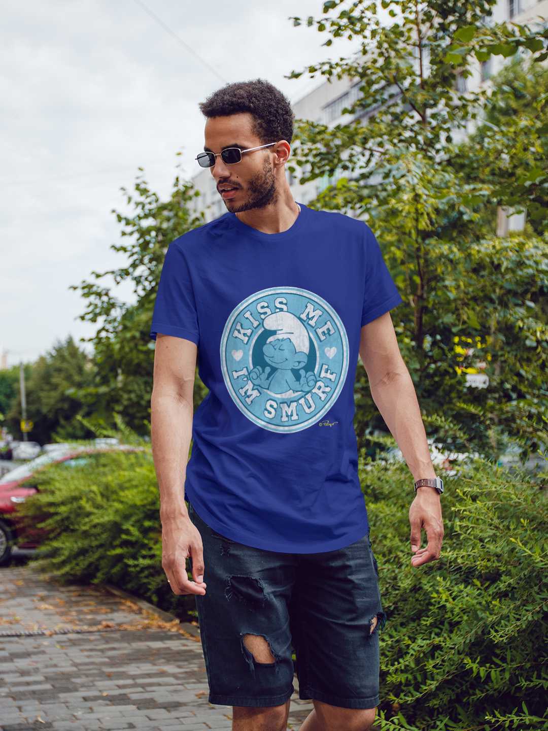 Kiss Me I Am A Smurf Regular Graphic Tee