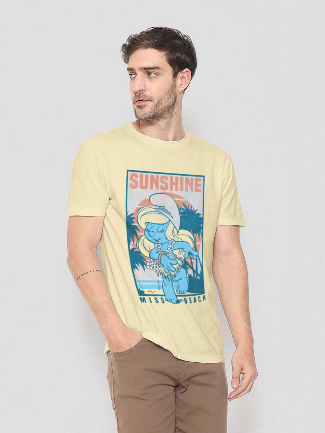 Miss Beach Unisex Regular Tee