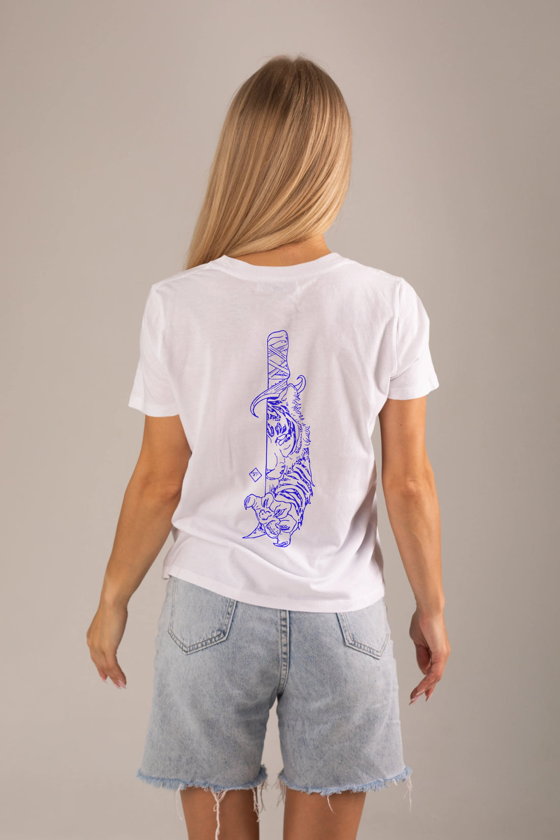 Neon Blue Cyber-Tiger Dagger