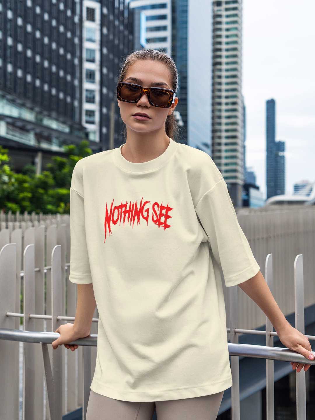 Nothing See Oversized Tee