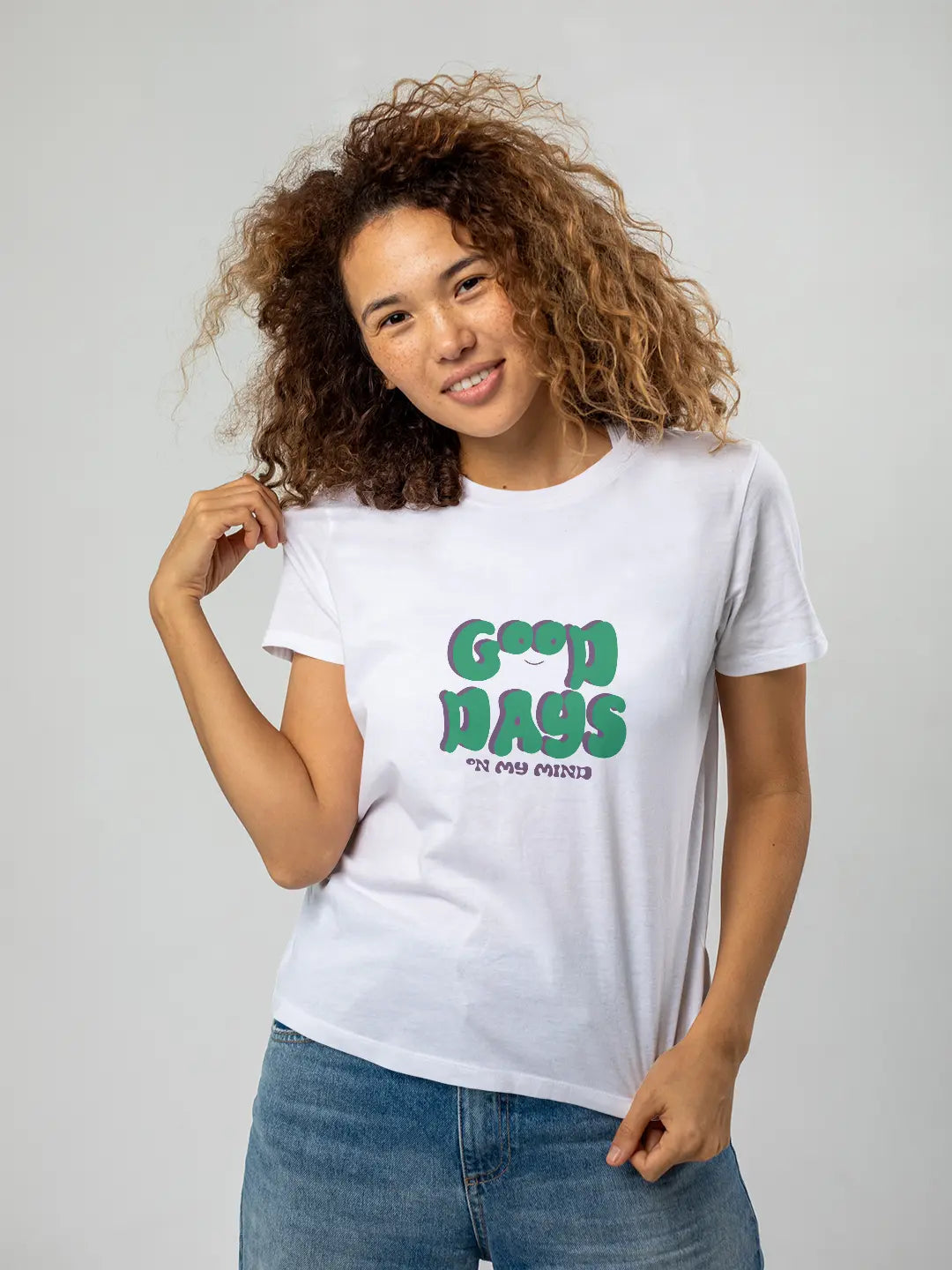 c421363f-eed9-4e79-b4ee-b90c3d6d2440/3_WHITE_136.webp