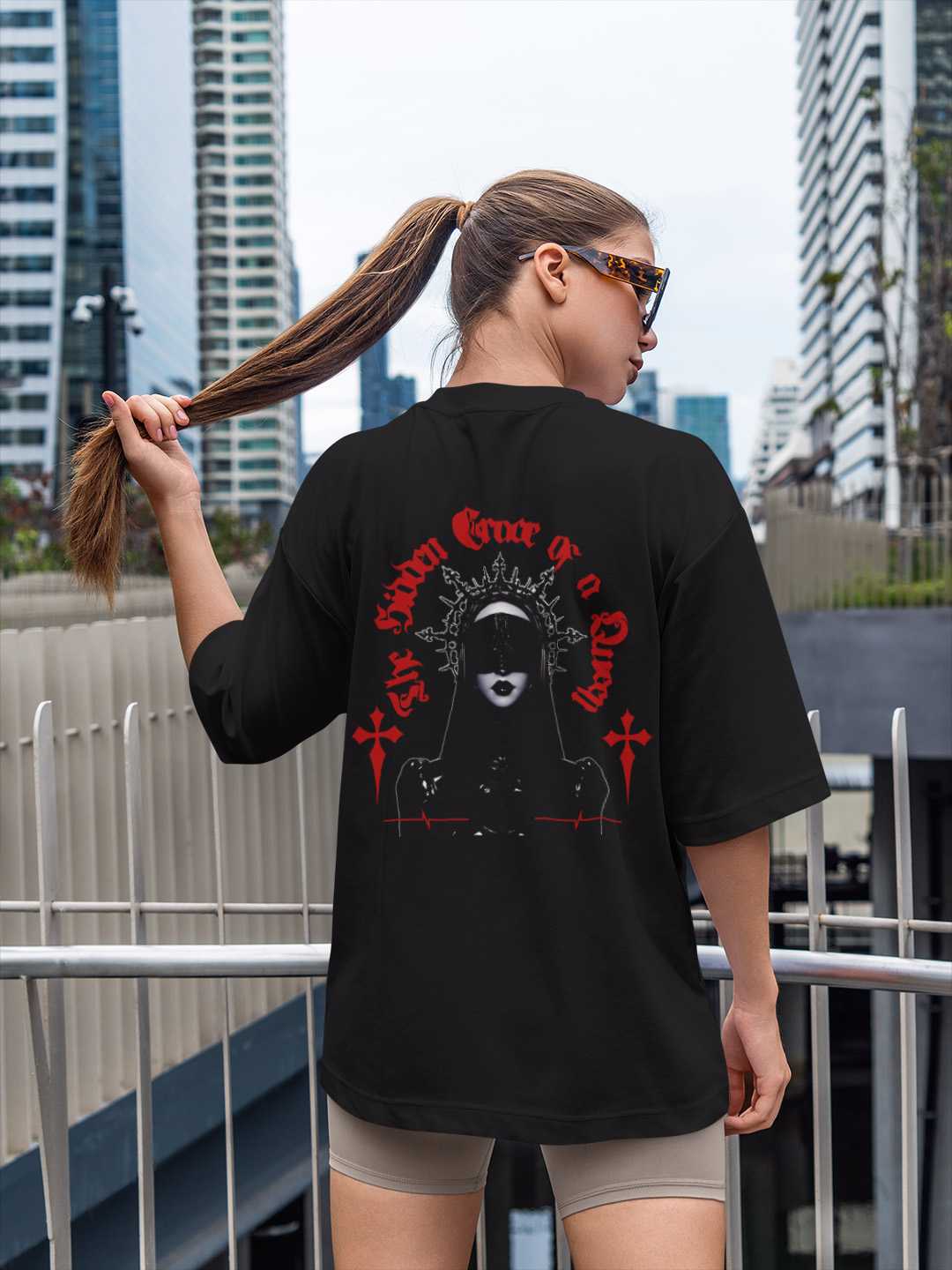 Queen Oversized Tee