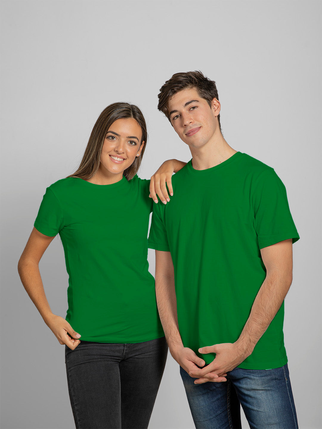 Green Solid Unisex Regular Tee